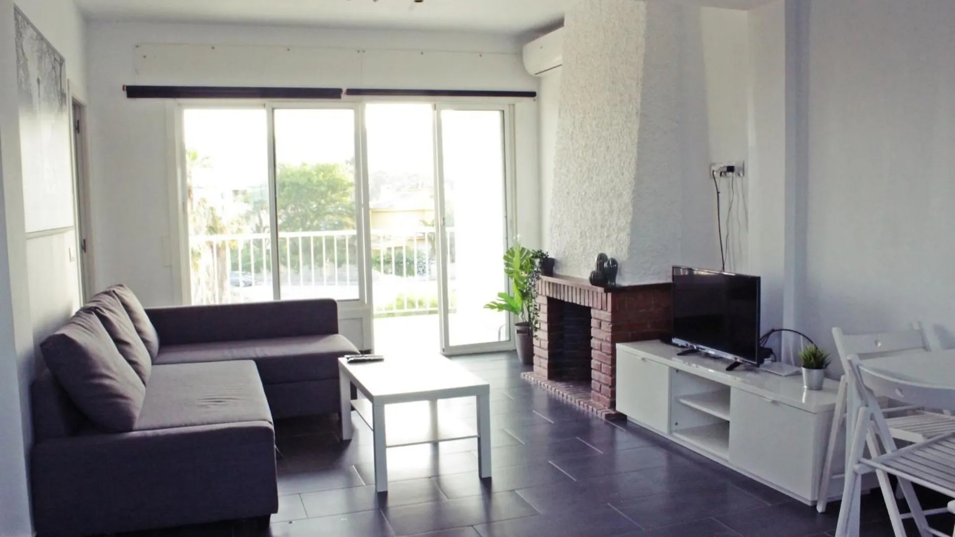 Precioso Apartamento Los Alamos Playa Golf Торремолинос